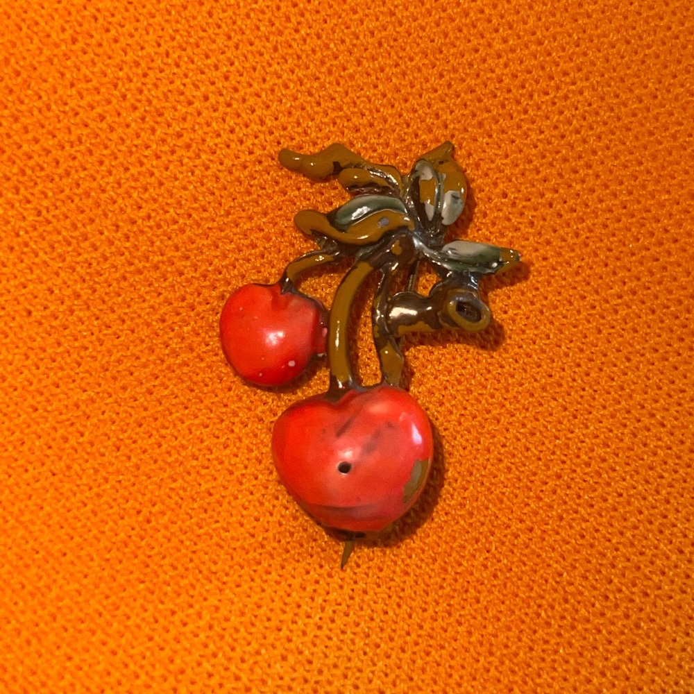 🍒❤️Cherry Brooch🍒❤️ - Picture 5 of 5